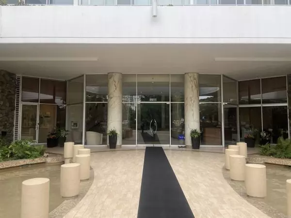 Coronado, CA 92118,1780 Avenida Del Mundo #203