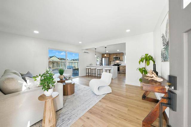Imperial Beach, CA 91932,1143 Hemlock Avenue
