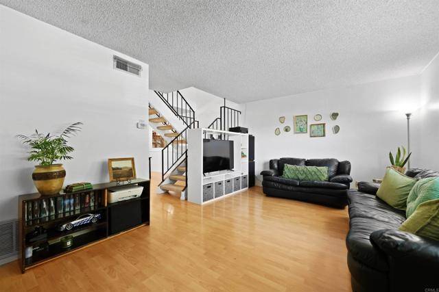 11935 Royal Rd #E, El Cajon, CA 92021