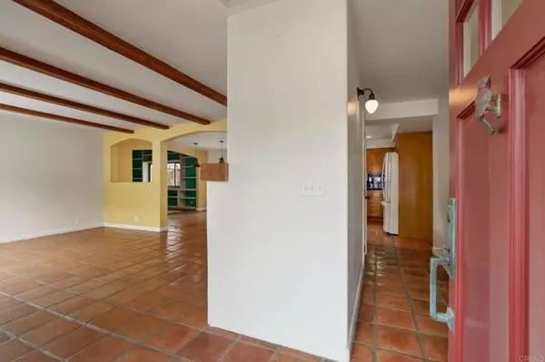 Ventura, CA 93001,398 Aliso Street