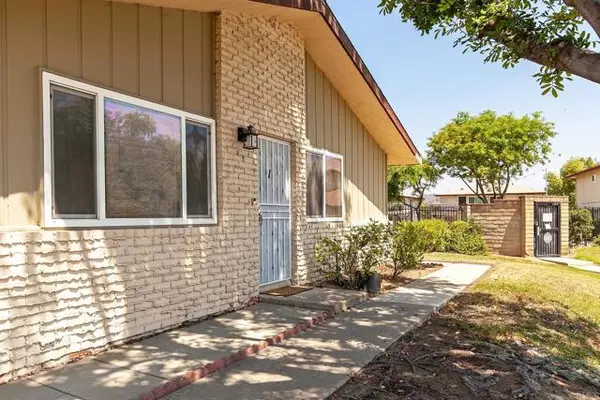 9838 MISSION VEGA DR ##1, Santee, CA 92071