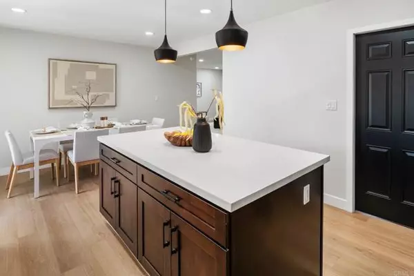 Escondido, CA 92027,1429 Taylor Avenue