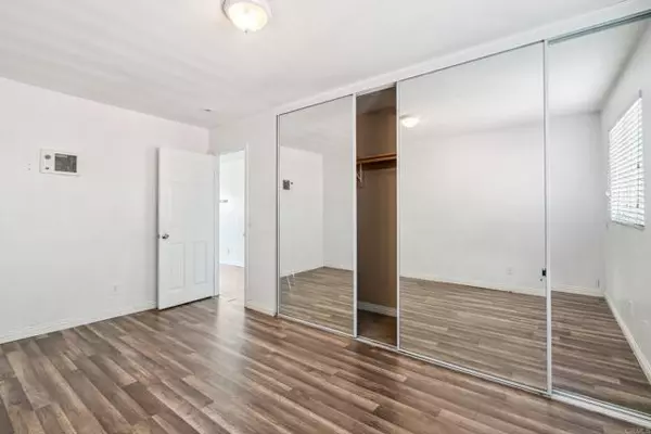 San Diego, CA 92113,4402 Delta Street #23