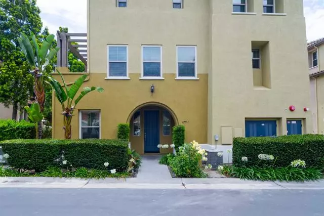 Chula Vista, CA 91913,1295 Haglar #1