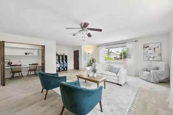 809 Buchanan Street, Escondido, CA 92027