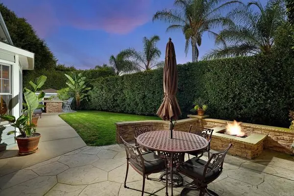 San Diego, CA 92106,985 Tingley Lane