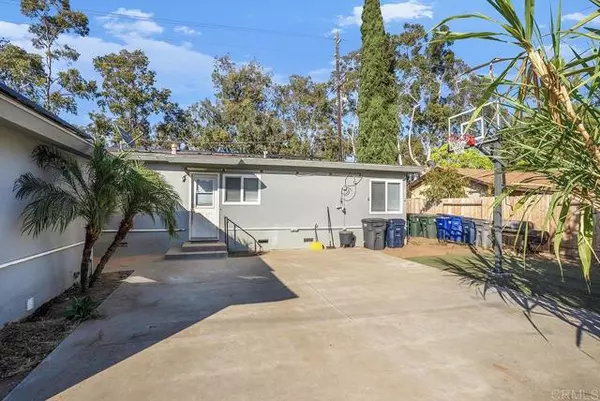 Escondido, CA 92025,1137 S Pine Street