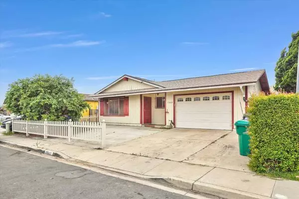 5840 Greycourt Avenue, San Diego, CA 92114