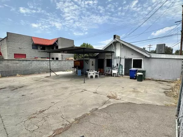 El Cajon, CA 92021,13689 Highway 8 Business
