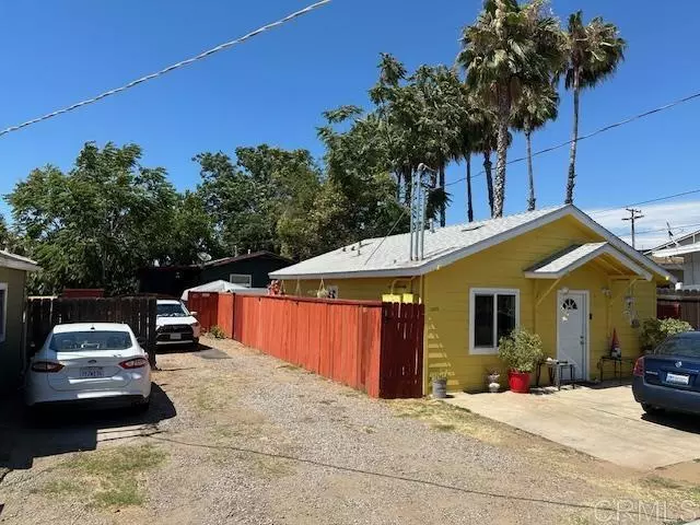 Lakeside, CA 92040,12370 Lakeshore Dr