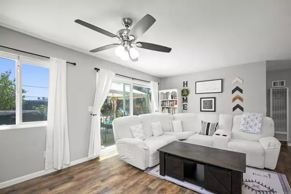 Spring Valley, CA 91977,529 Carlsbad St