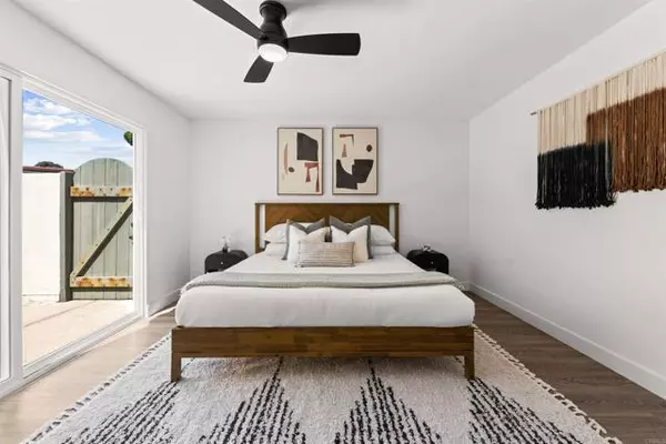 Oceanside, CA 92057,3621 Vista Campana S #24