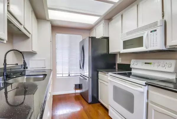 San Diego, CA 92102,2560 C Street #20