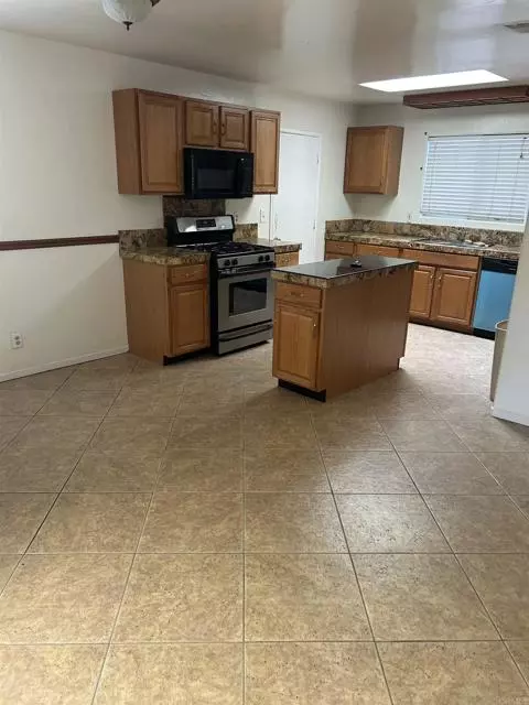 Chula Vista, CA 91913,1748 Gotham Street
