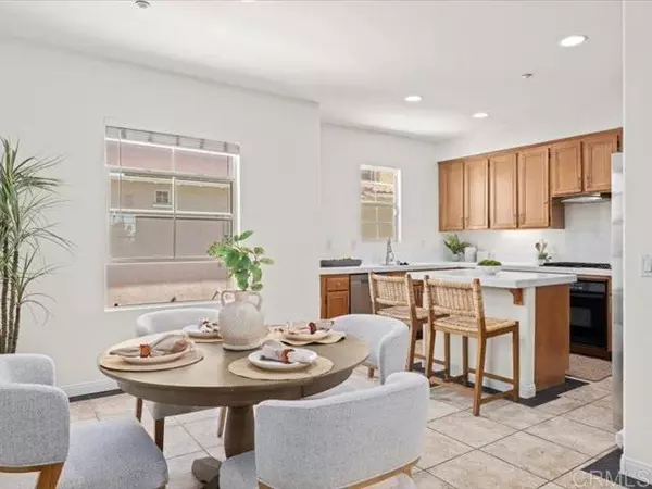 Chula Vista, CA 91914,2269 Huntington Point Rd #114