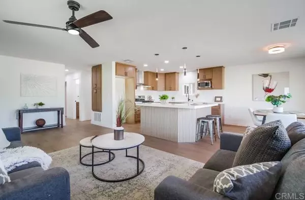 Santee, CA 92071,8301 Mission Gorge Road #331