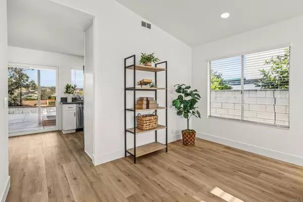 San Diego, CA 92139,7540 Carrie Ridge Way