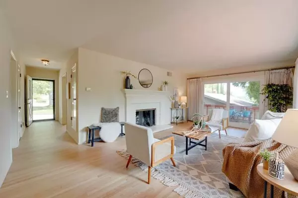 Escondido, CA 92025,1115 W 11th Avenue