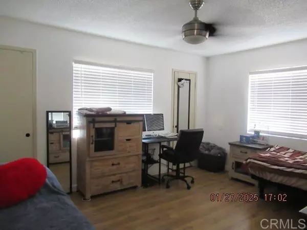 Imperial Beach, CA 91932,647 12Th Street