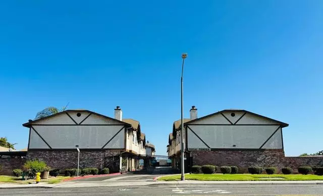 Chula Vista, CA 91911,1345 Villa Tempra Drive