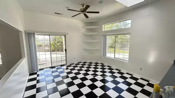 Bonita, CA 91902,6003 Bonita Meadows Lane