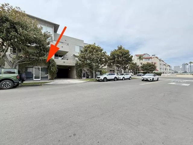 Coronado, CA 92118,114 C Avenue