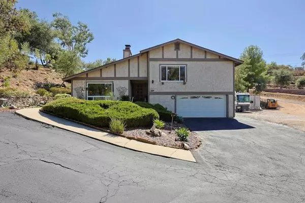 740 S Grade Road,  Alpine,  CA 91901