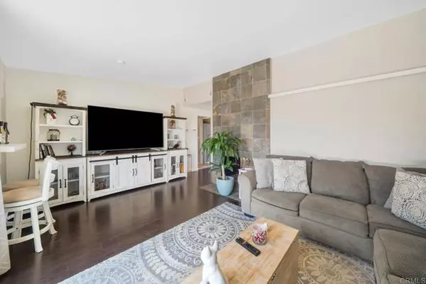 920 Evans Avenue, Chula Vista, CA 91911