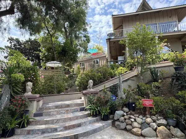 El Cajon, CA 92020,1135 OLD CHASE AVENUE