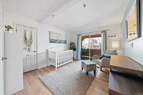 Imperial Beach, CA 91932,238 Daisy Avenue #6