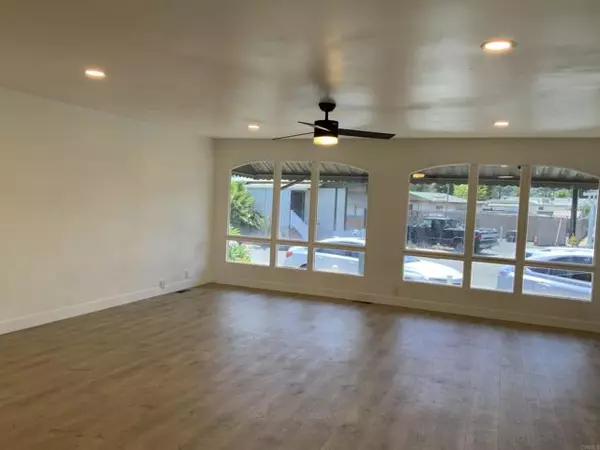 El Cajon, CA 92019,410 S First Street #131