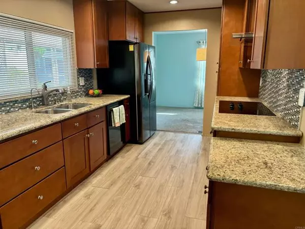 Carlsbad, CA 92008,5420 Kipling Lane