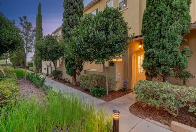 Chula Vista, CA 91914,2264 Huntington Point Road #102