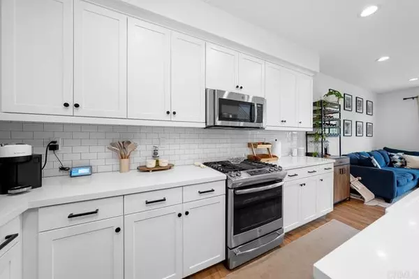 Carlsbad, CA 92009,6050 Colt Place #103