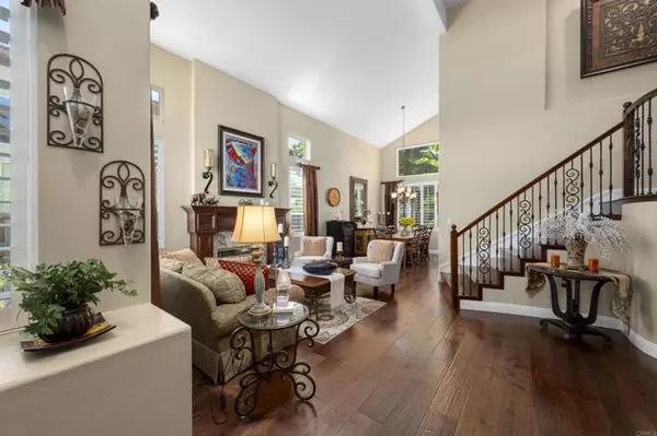 Chula Vista, CA 91915,2408 GREEN RIVER DR