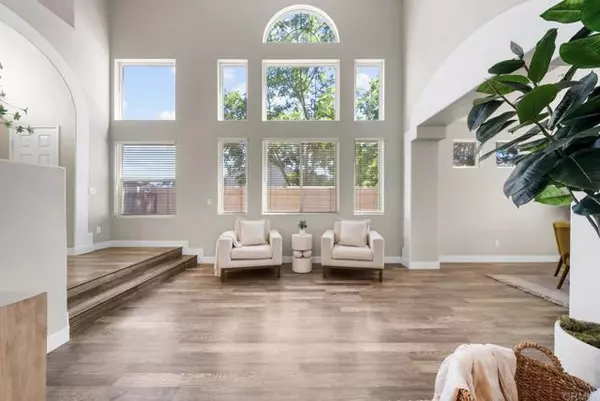 Escondido, CA 92026,2435 Bear Rock