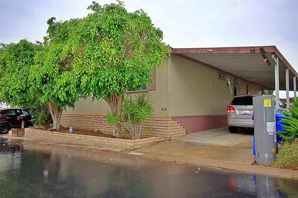 1011 Beyer Way #32, San Diego, CA 92154