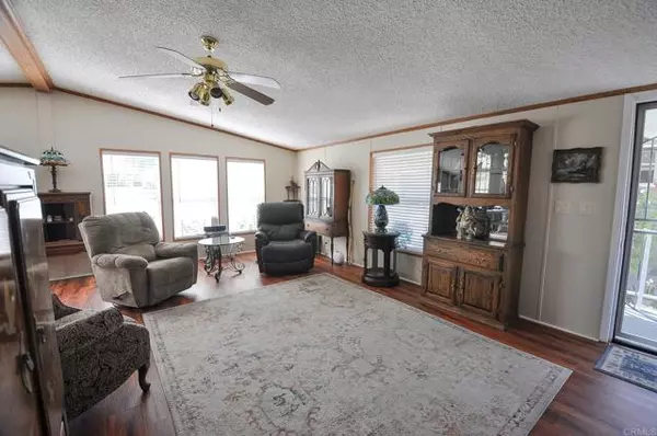 El Cajon, CA 92021,1351 Pepper Drive #SPC 12