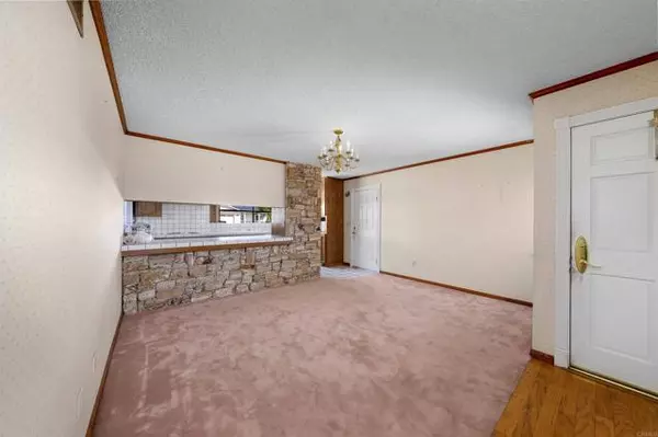 La Mesa, CA 91942,7936 Anders Circle
