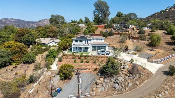 1830 Vista way, El Cajon, CA 92019