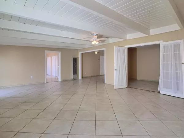 Santee, CA 92071,9336 Carlton Hills Blvd