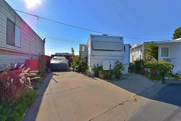 Chula Vista, CA 91910,708 H Street #25