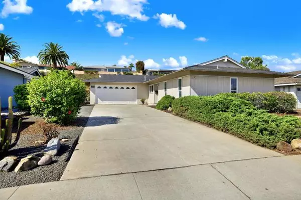 12093 Callado Dr, San Diego, CA 92128