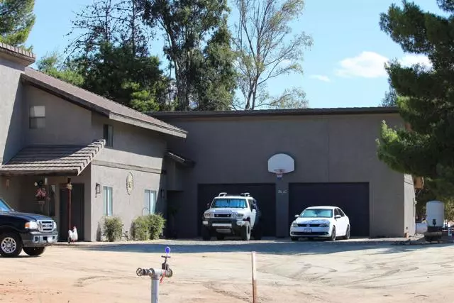 Ramona, CA 92065,15510 Mariposa