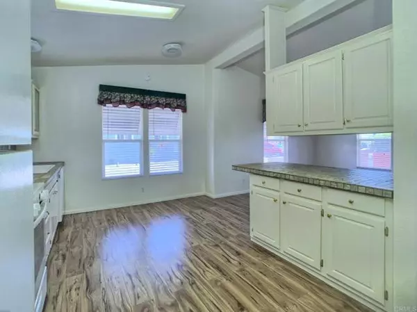 El Cajon, CA 92021,260 E Bradley Ave #51