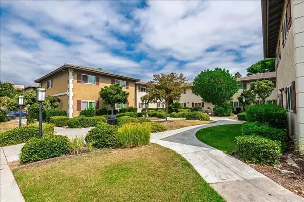 El Cajon, CA 92019,1165 Decker St #10