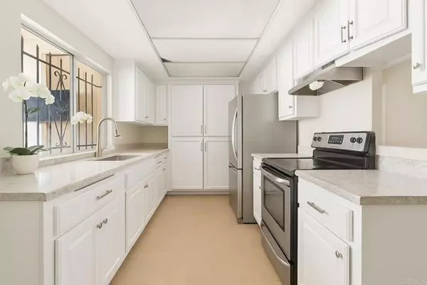 915 N Fig Street #E, Escondido, CA 92026