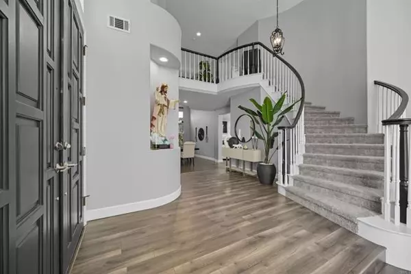 Murrieta, CA 92562,23746 Via Segovia