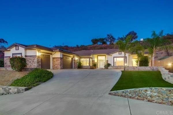 8933 Diamondback Drive, Santee, CA 92071