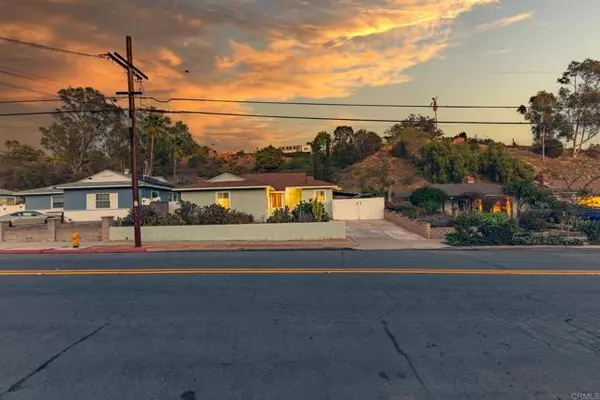 La Mesa, CA 91942,5805 Nagel Street
